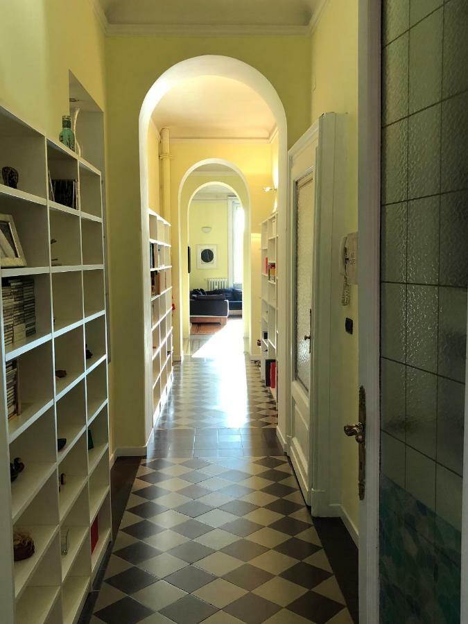 Апартаменты Sant'Ambrogio With Charme Милан Экстерьер фото